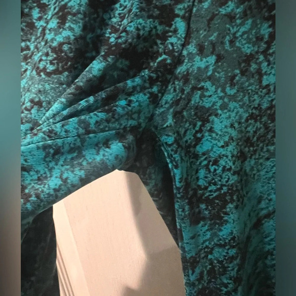 XPBX Pro size small blue and black leggings. - Picture 3 of 6